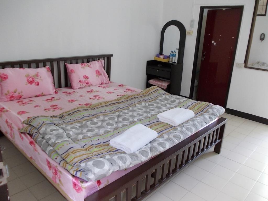 bahay-panuluyan Kt Place